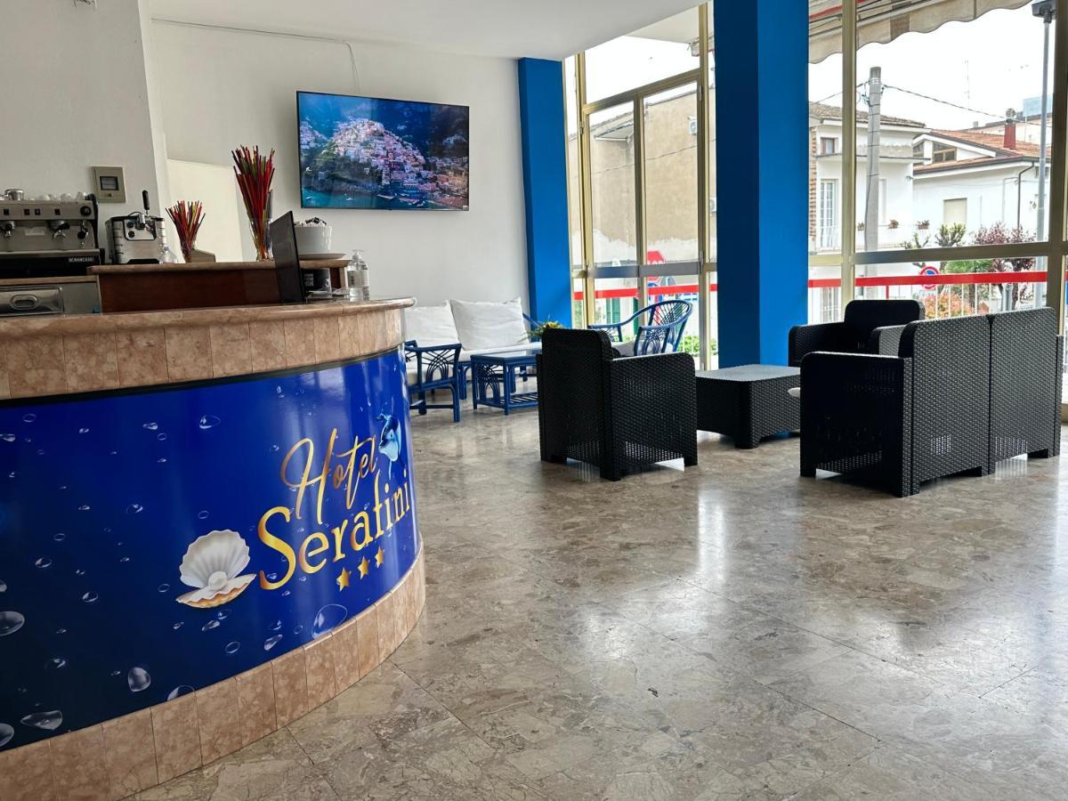 רימיני Albergo B&B Serafini מראה חיצוני תמונה